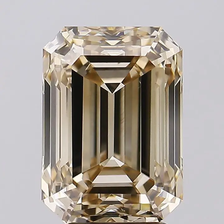 Polished diamonds from Dritika